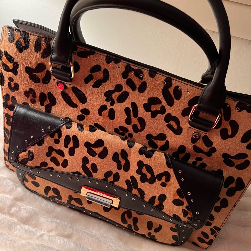 Koret Leopard Print Leather Handbag with Black Accents and studded NWOT - Picture 3 of 10